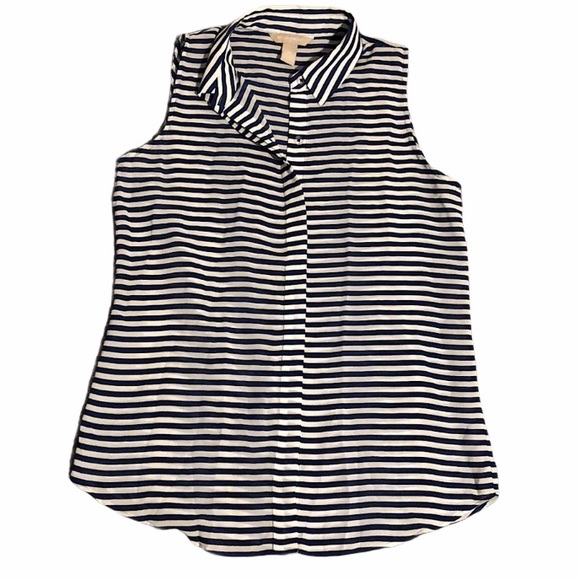 Banana Republic Tops - Banana Republic Button Down